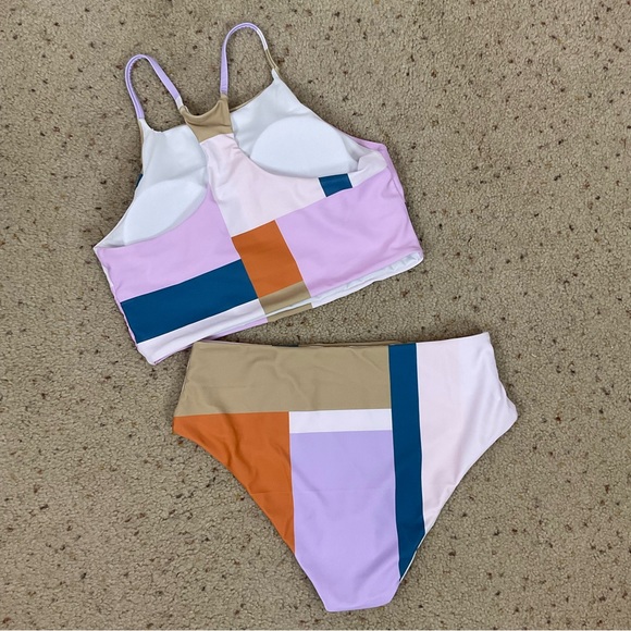 Color Block High Neck Bikini Set - Picture 3 of 4